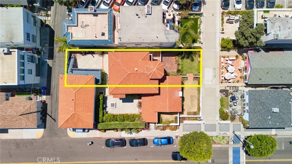 228 10th Street Manhattan Beach, CA 90266