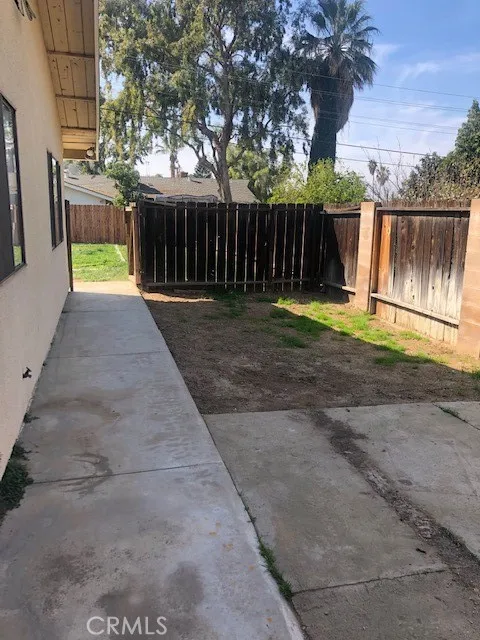 11594 Poplar Street Loma Linda, CA 92354