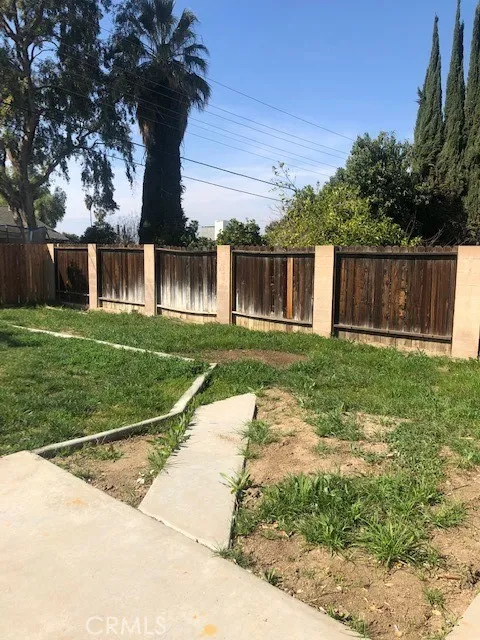 11594 Poplar Street Loma Linda, CA 92354
