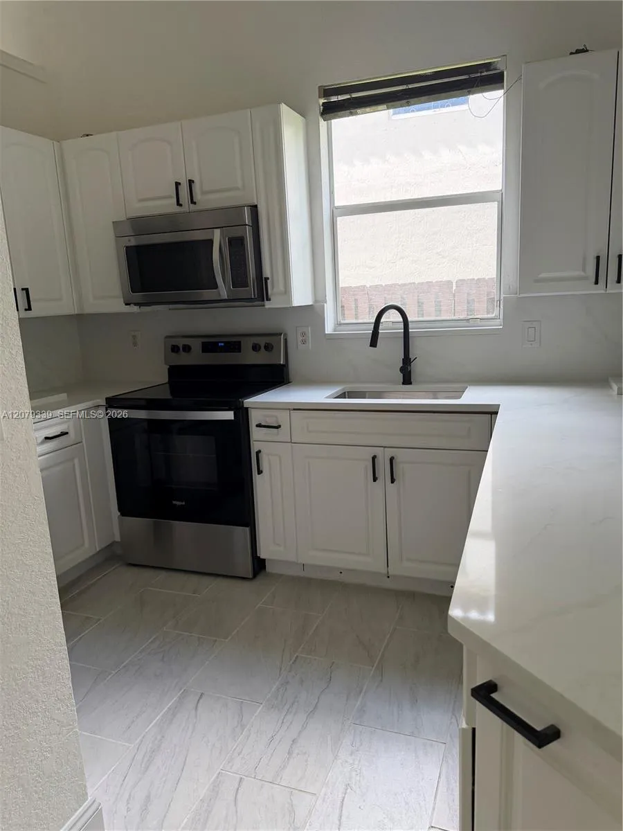 5040 SW 139th Ter Miramar, FL 33027
