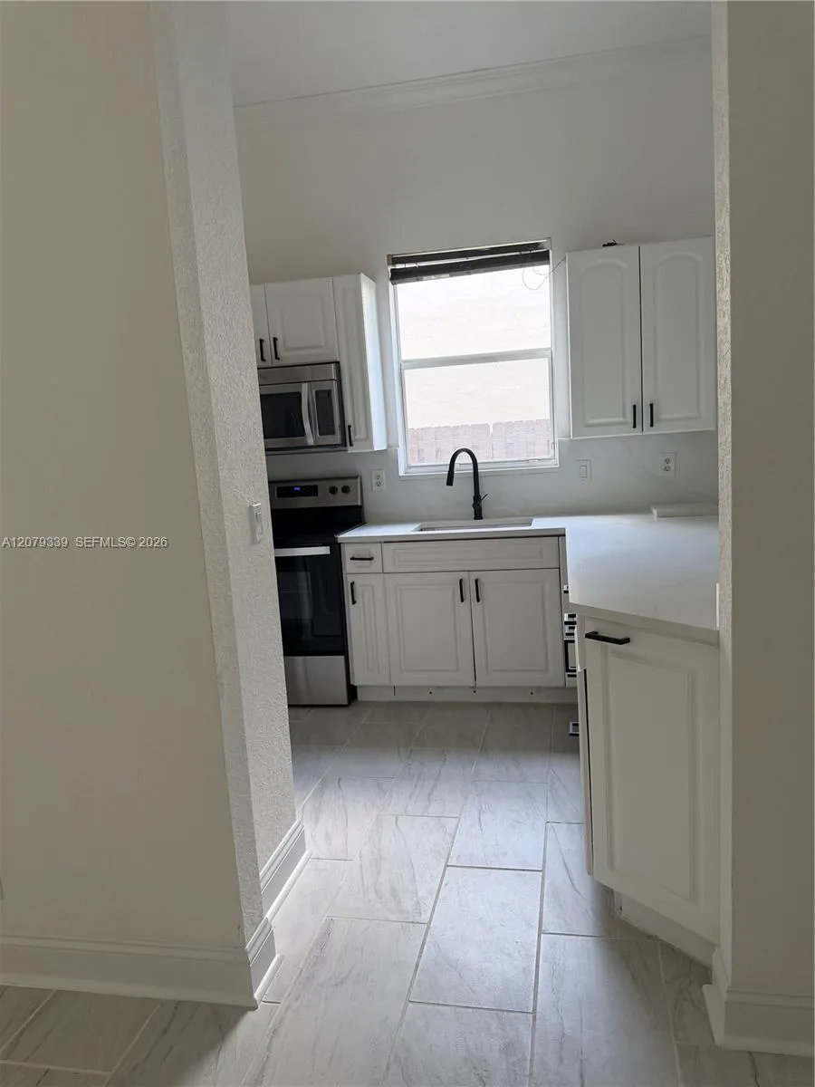 5040 SW 139th Ter Miramar, FL 33027