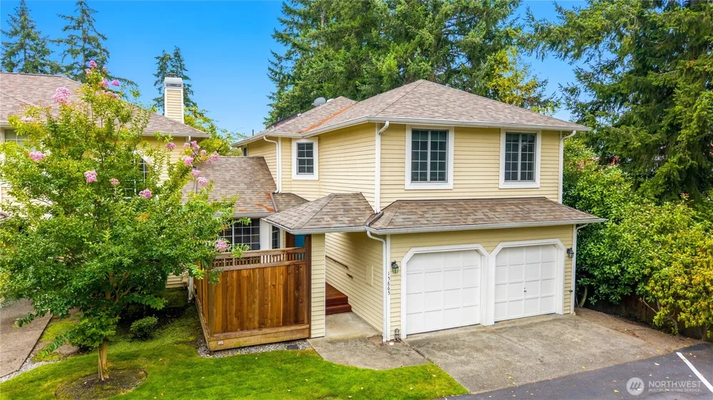 15865 Northup Way #41 Bellevue, WA 98008