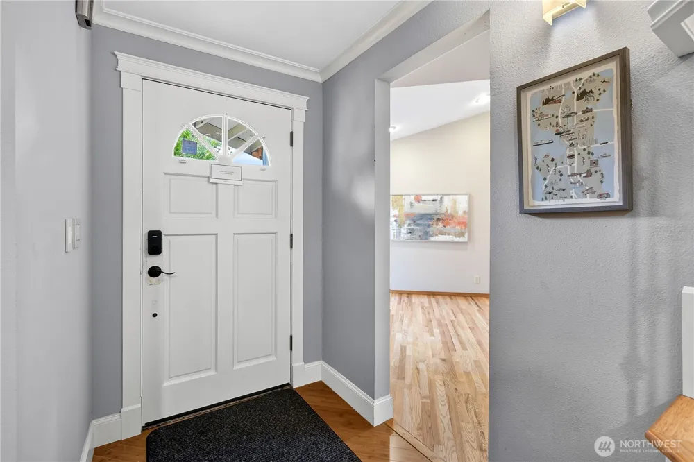15865 Northup Way #41 Bellevue, WA 98008