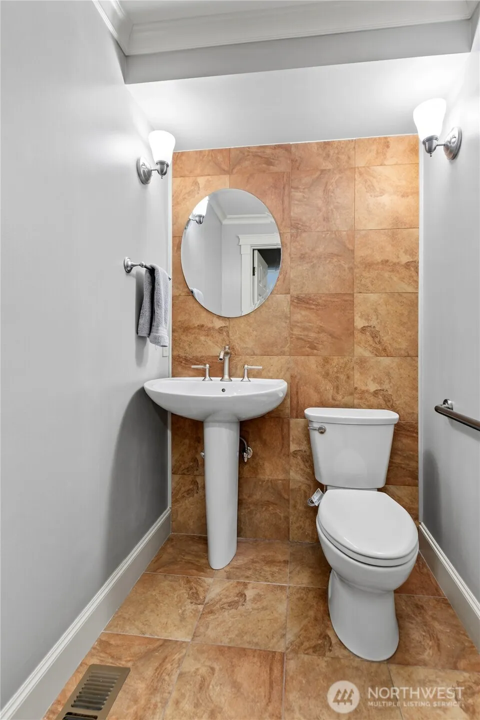 15865 Northup Way #41 Bellevue, WA 98008