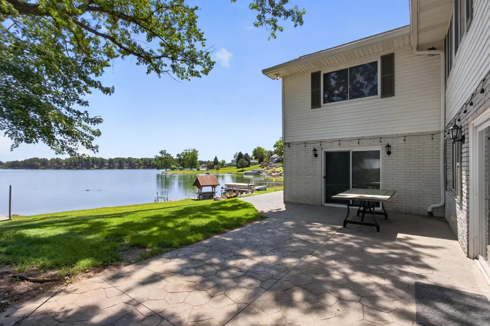 11939 Greenbriar Drive Somerset Township, MI 49249