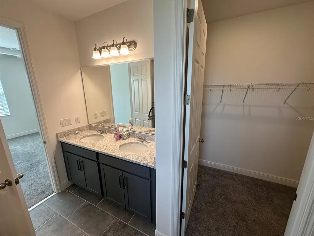 484 SHADOW GORGE WAY Eustis, FL 32736
