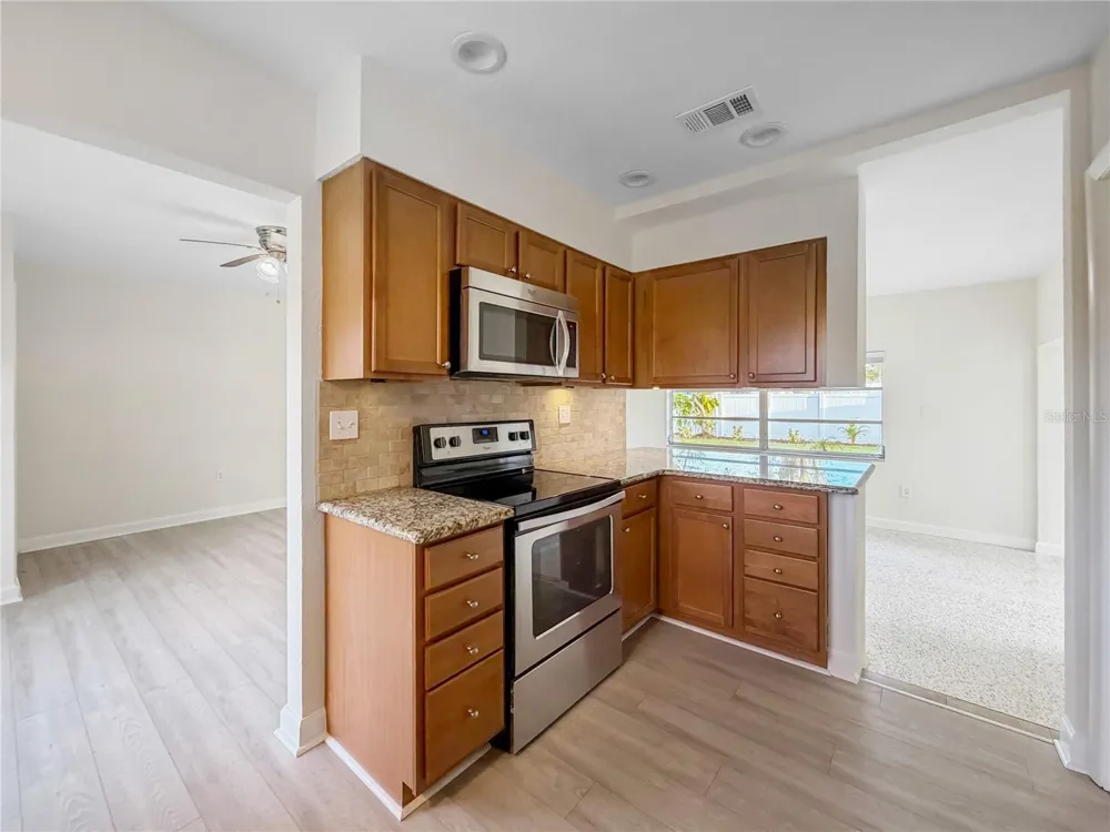 12614 81ST AVENUE Seminole, FL 33776