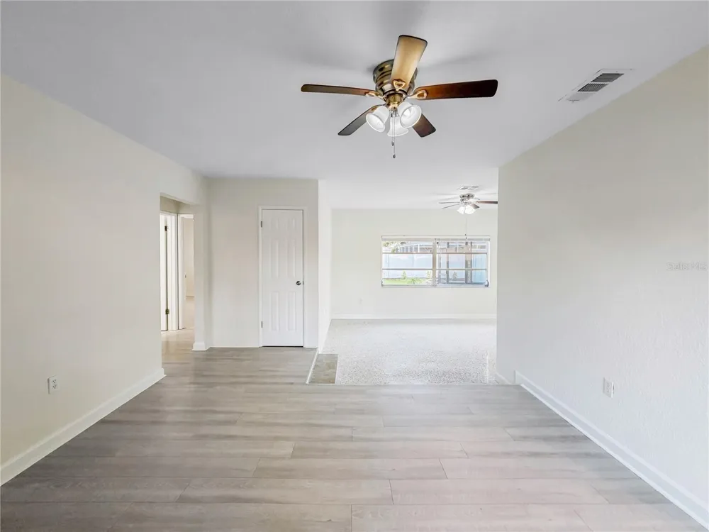 12614 81ST AVENUE Seminole, FL 33776