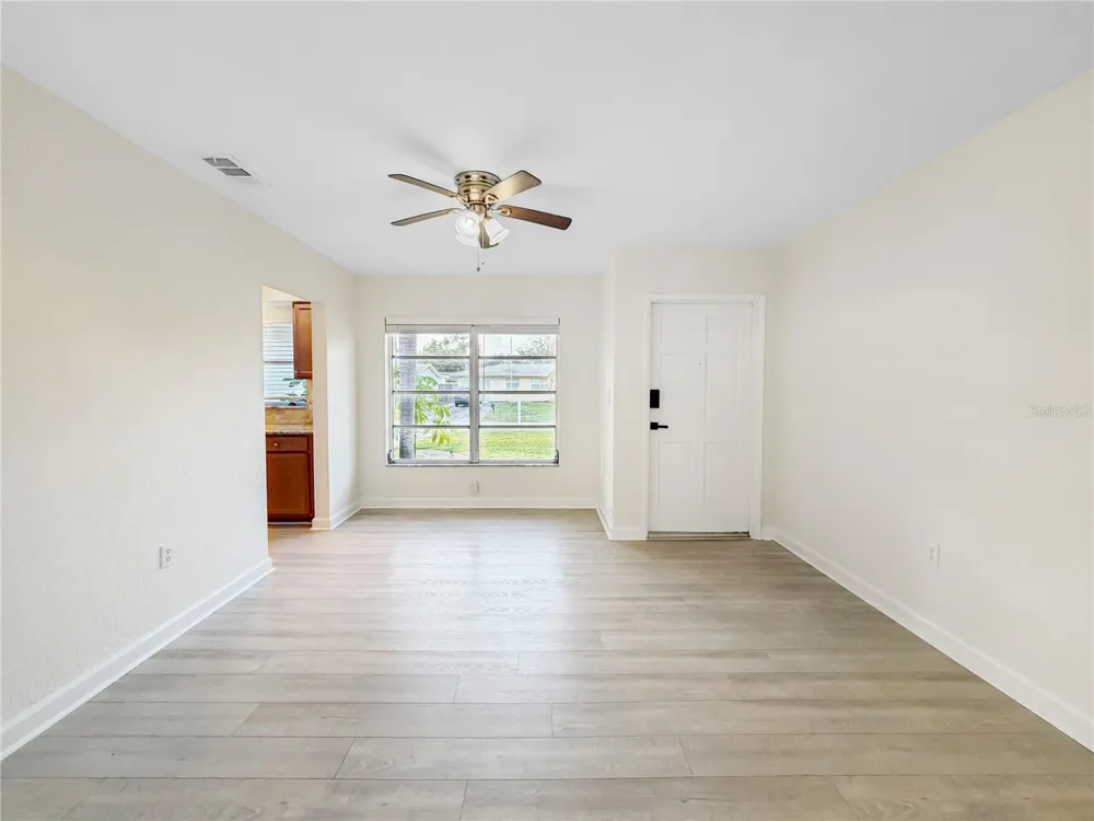 12614 81ST AVENUE Seminole, FL 33776