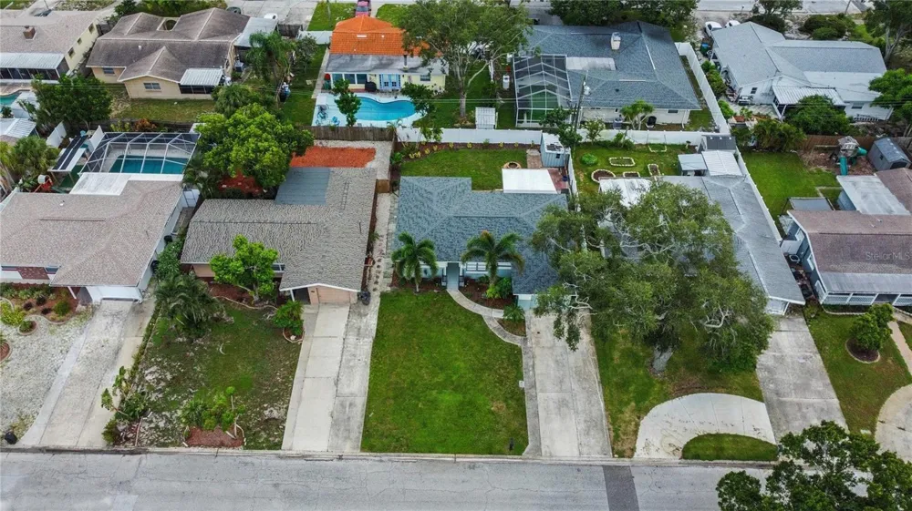 12614 81ST AVENUE Seminole, FL 33776