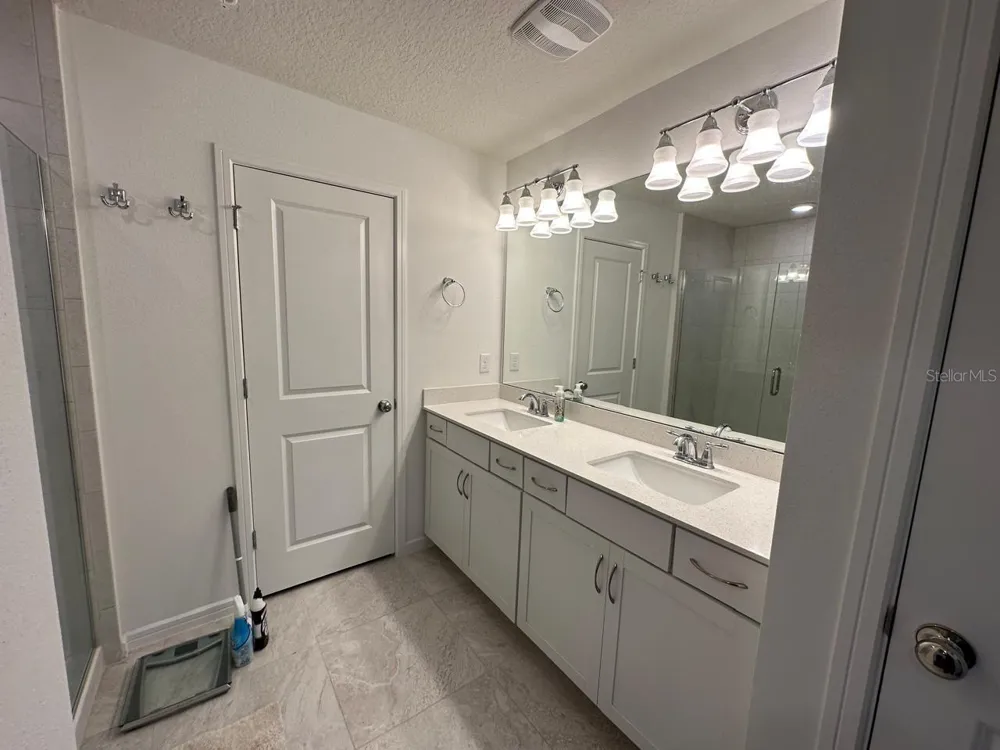 14475 SAPELO BEACH DRIVE Orlando, FL 32827