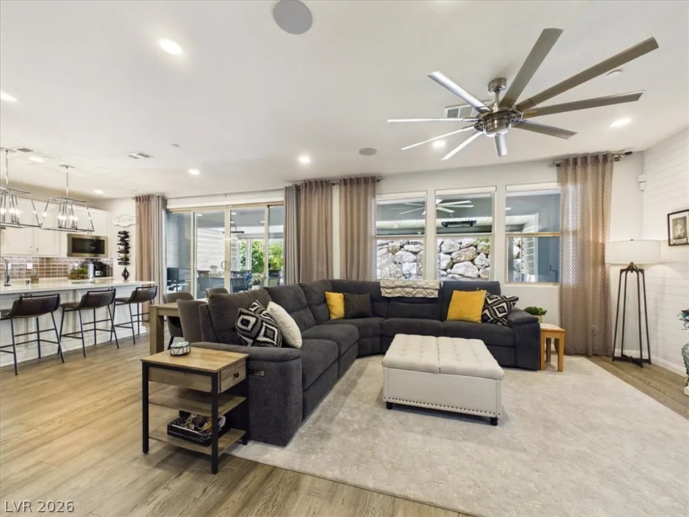 203 Badwater Basin Street Las Vegas, NV 89138