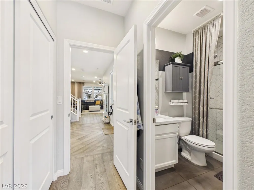 203 Badwater Basin Street Las Vegas, NV 89138