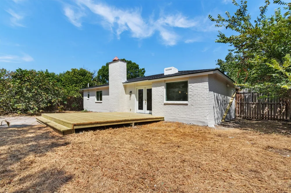 1307 Meadgreen Drive Austin, TX 78758
