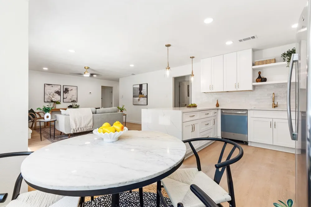 1307 Meadgreen Drive Austin, TX 78758