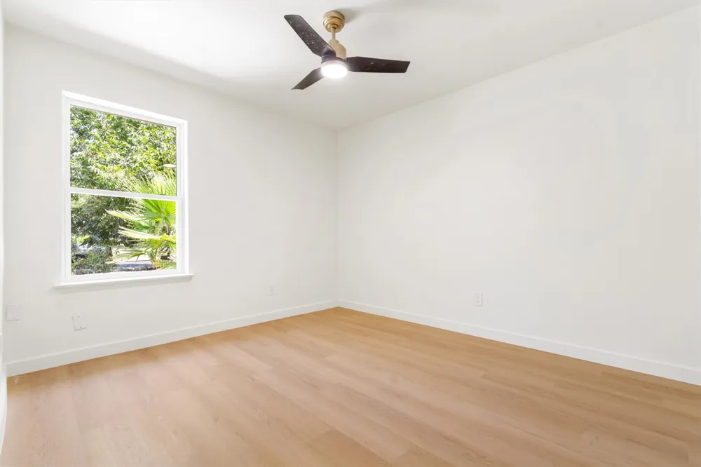 1307 Meadgreen Drive Austin, TX 78758