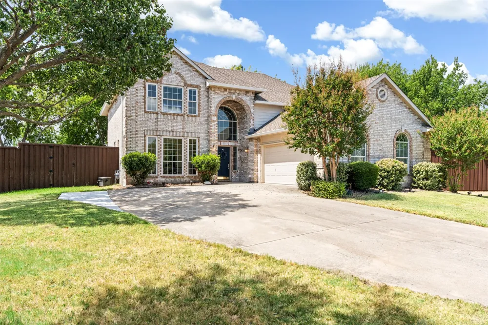 1702 Leander Court Allen, TX 75002