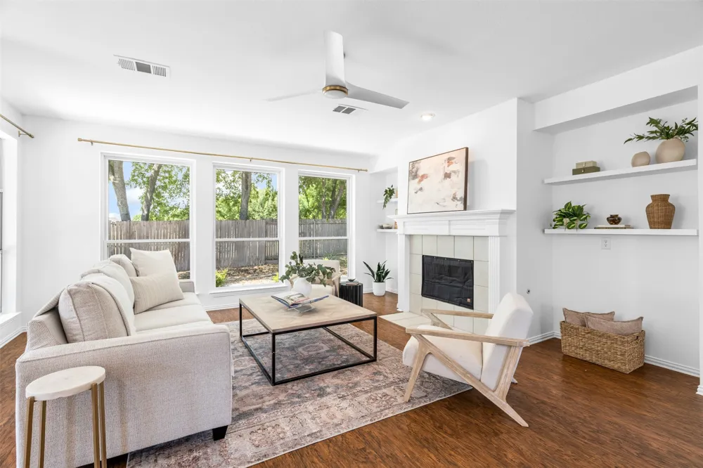1702 Leander Court Allen, TX 75002