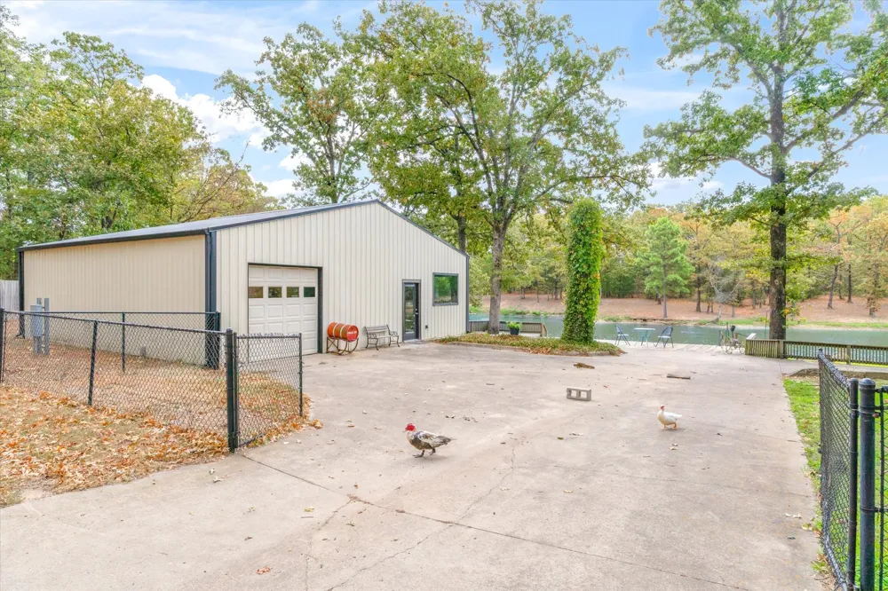 407 VZ County Road 1711 Grand Saline, TX 75140