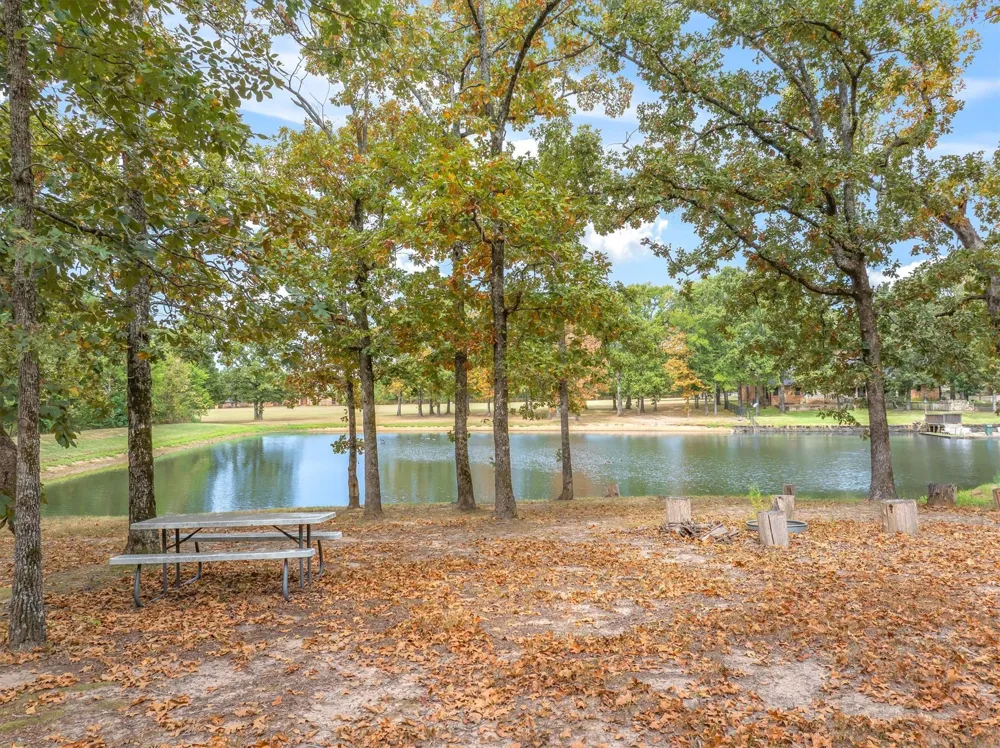 407 VZ County Road 1711 Grand Saline, TX 75140