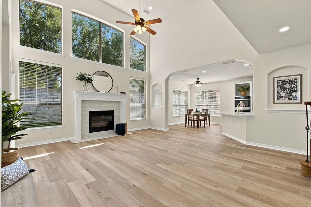 2806 Butterfield Stage Road Highland Village, TX 75077
