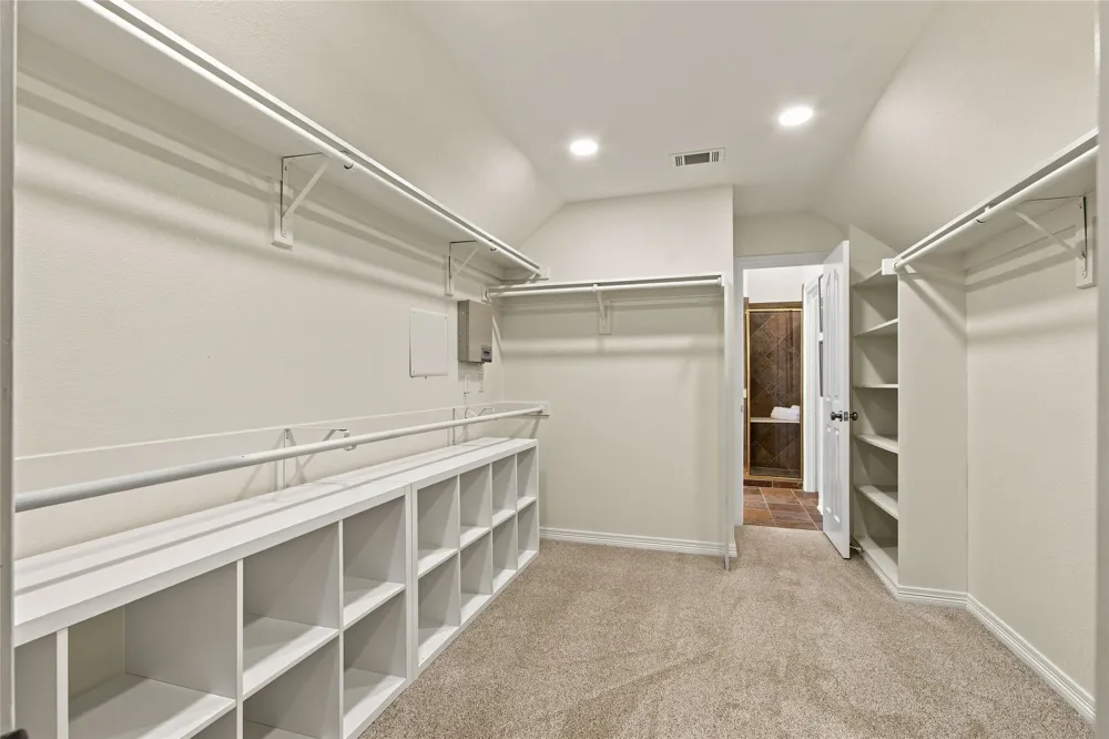 2806 Butterfield Stage Road Highland Village, TX 75077