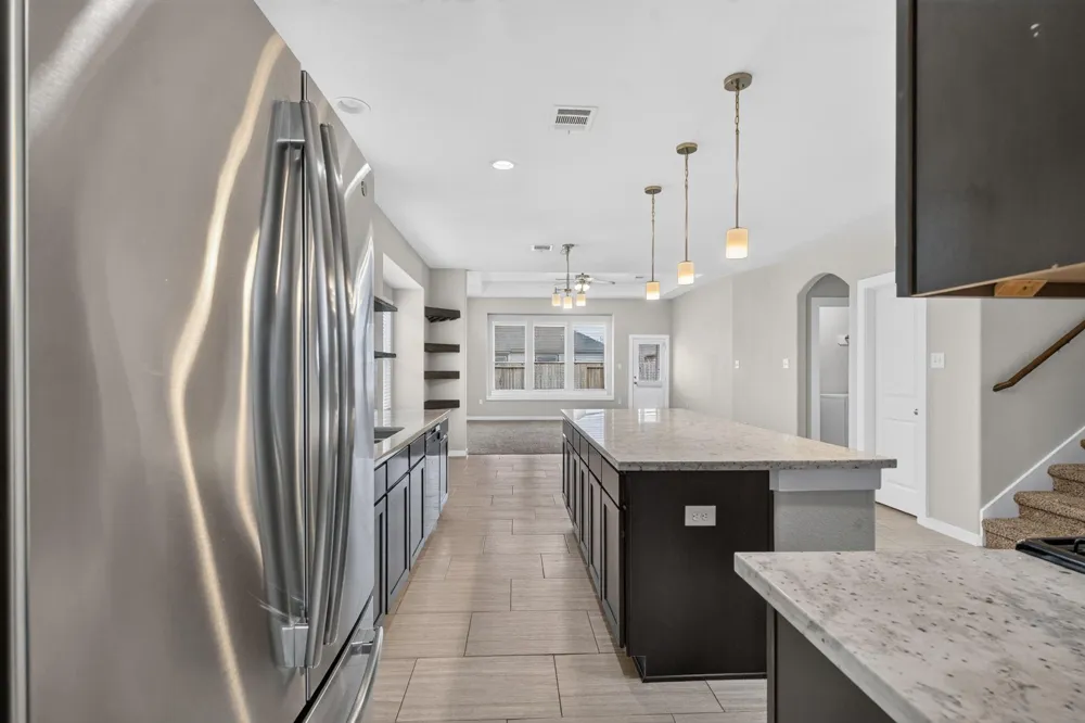 6915 Rosemont Court Rosharon, TX 77583