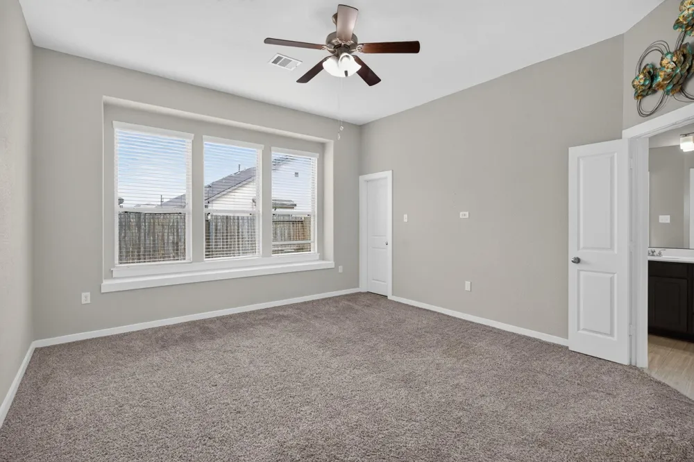 6915 Rosemont Court Rosharon, TX 77583