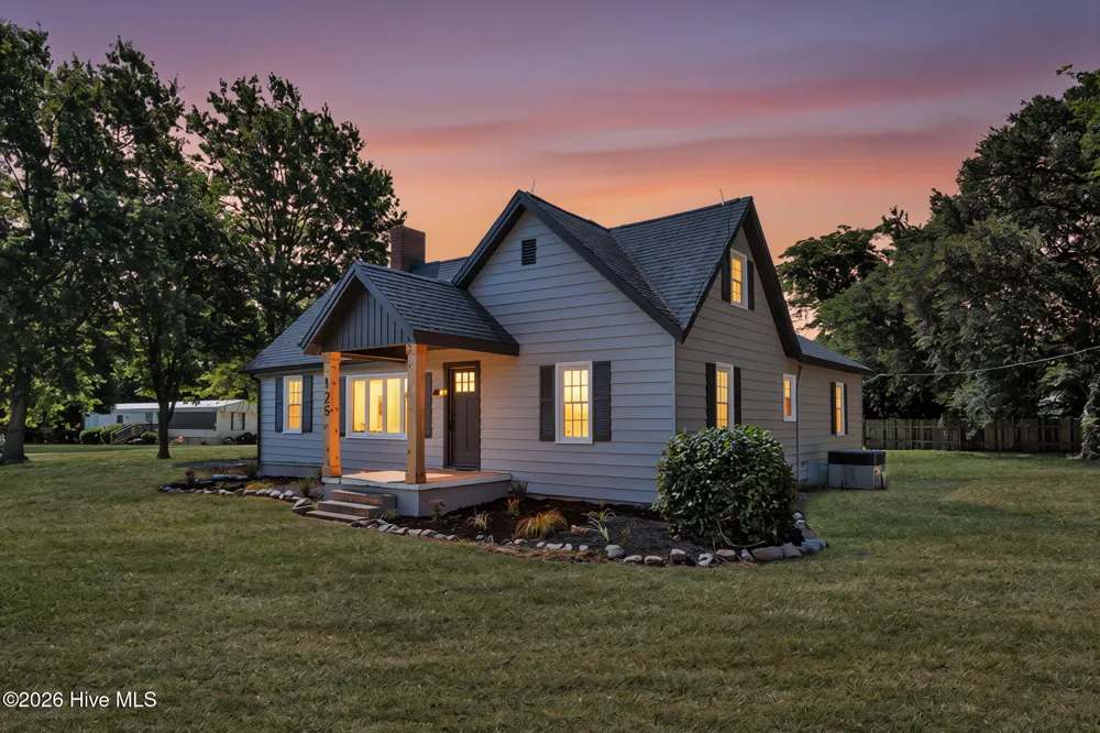 125 Robert Walker Road Moyock, NC 27958