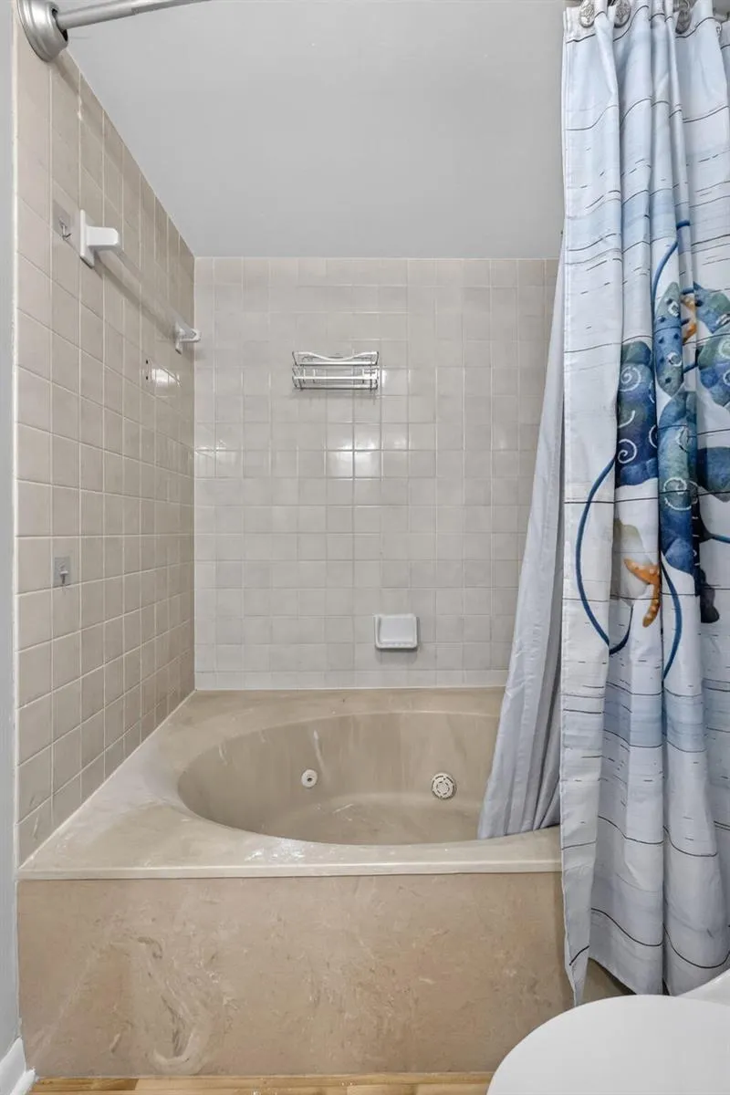 3659 VICTORIA DRIVE West Palm Beach, FL 33406