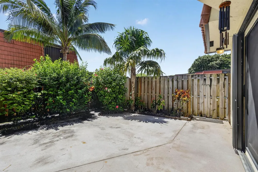 3659 VICTORIA DRIVE West Palm Beach, FL 33406
