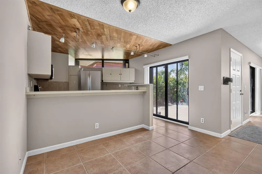 3659 VICTORIA DRIVE West Palm Beach, FL 33406