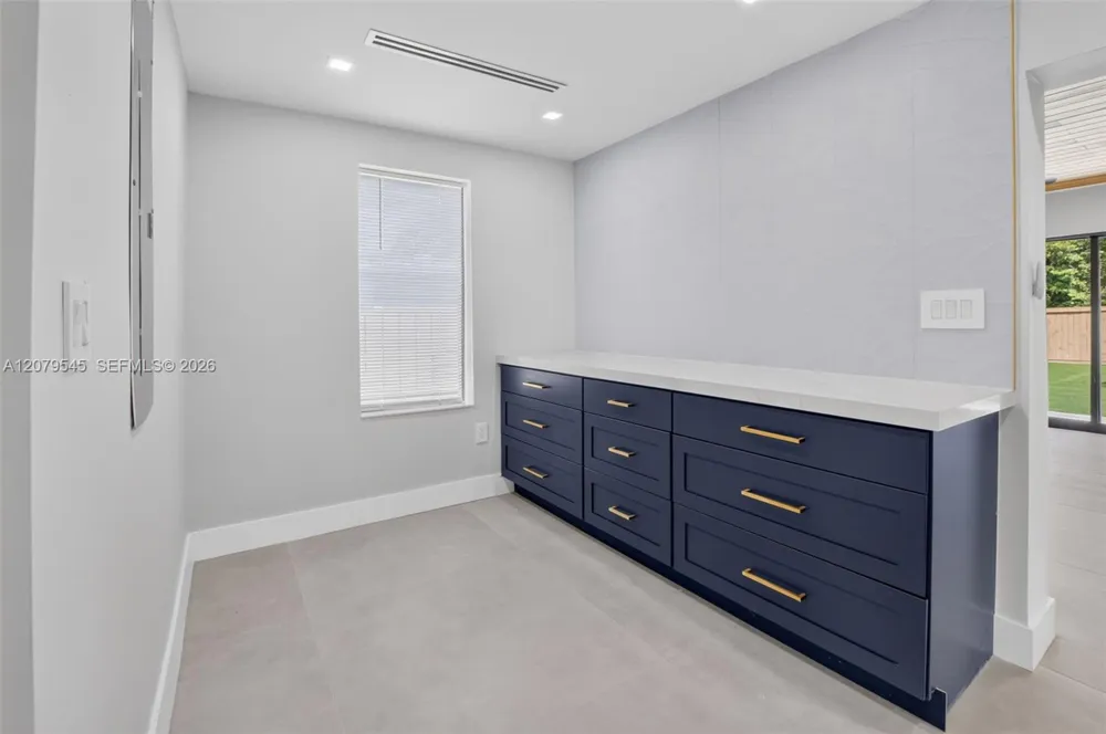 119 SW 4th Ave Delray Beach, FL 33444