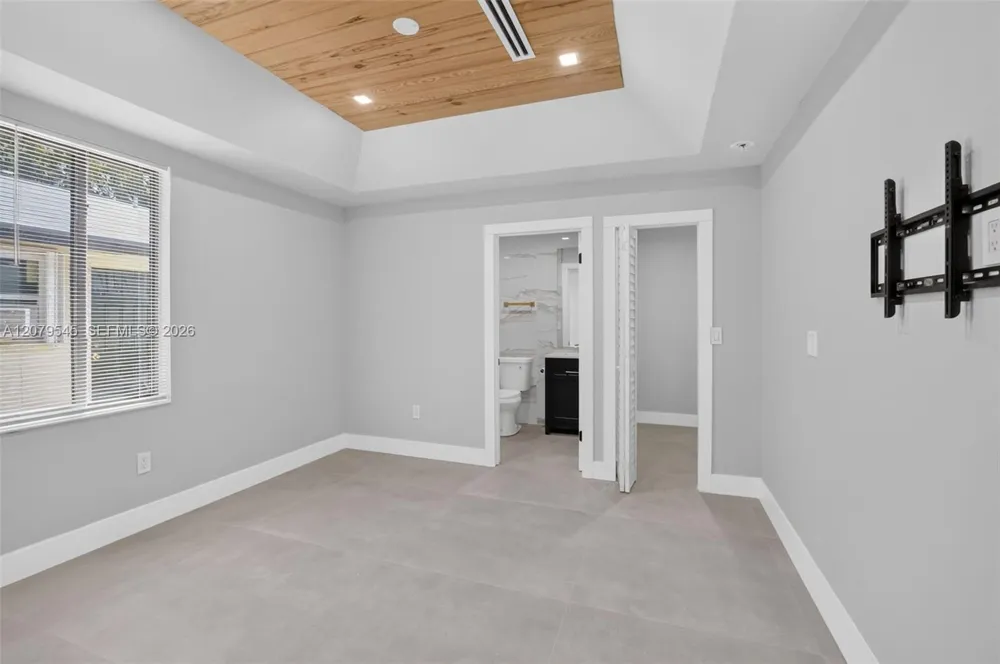 119 SW 4th Ave Delray Beach, FL 33444