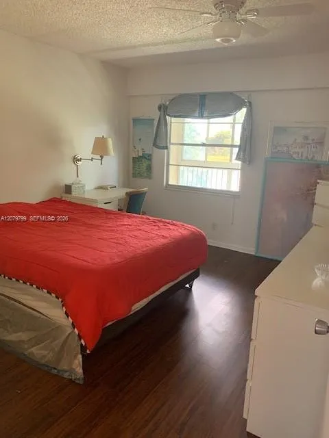 300 SW 134th Way #405E Pembroke Pines, FL 33027