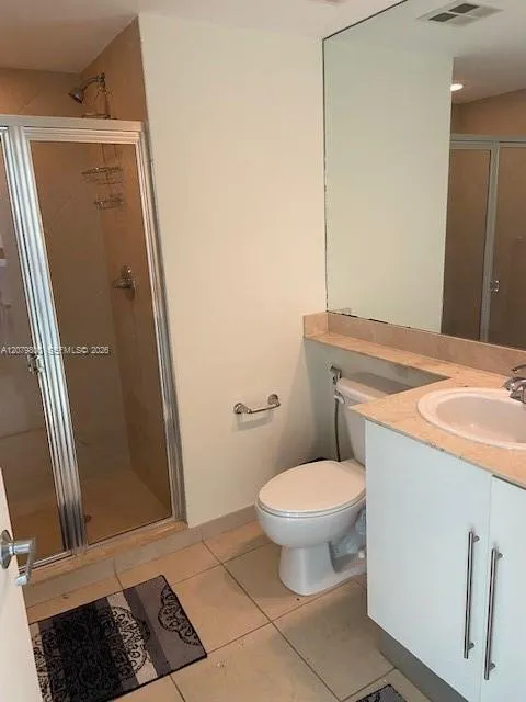 325 S Biscayne Blvd #2914 Miami, FL 33131