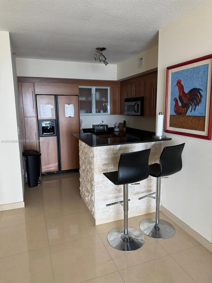 325 S Biscayne Blvd #2914 Miami, FL 33131