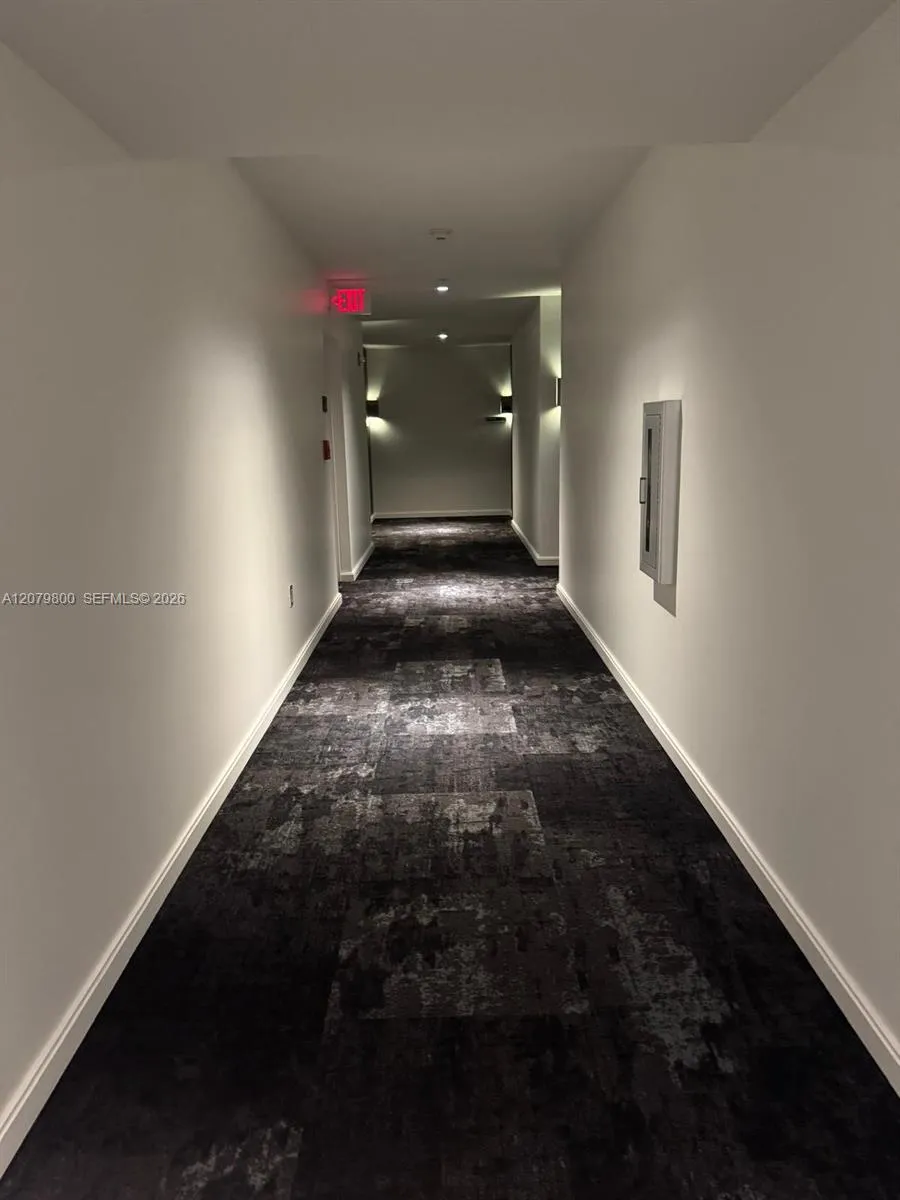 325 S Biscayne Blvd #2914 Miami, FL 33131