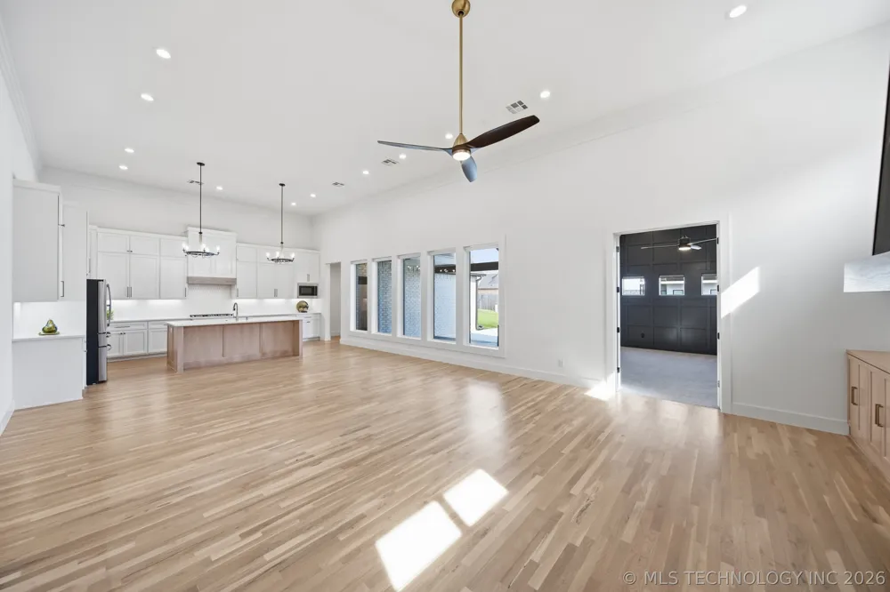2973 E 146th Street Bixby, OK 74008