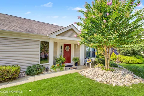 1652 Wisteria Court