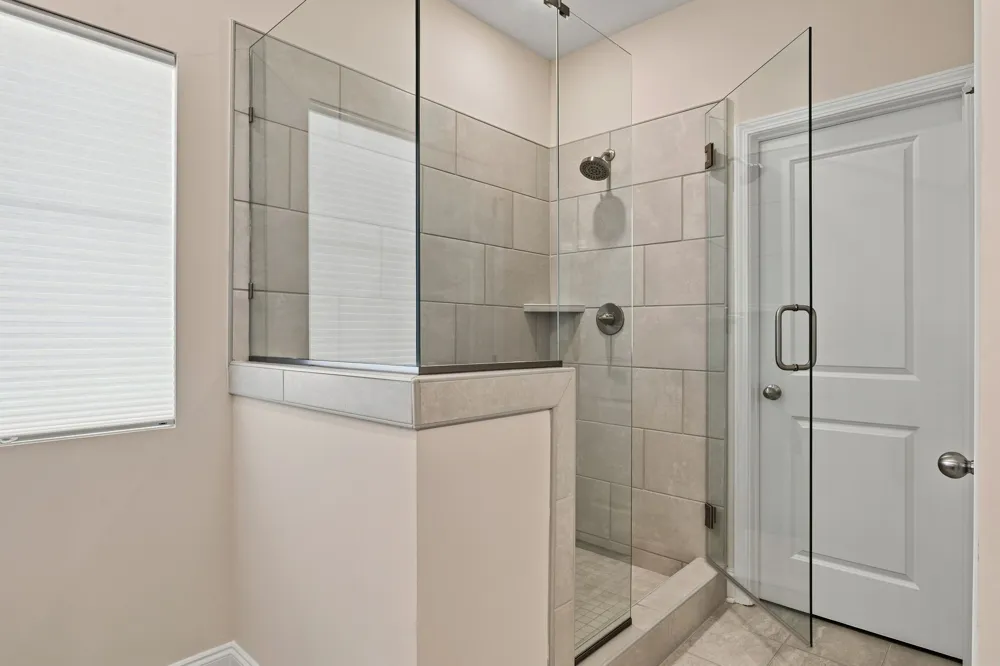 2135 Rotorua Dr E Antioch, TN 37013