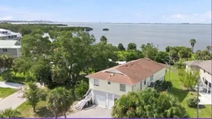 6904 22ND STREET W Bradenton, FL 34207
