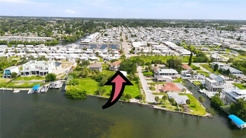 6904 22ND STREET W Bradenton, FL 34207
