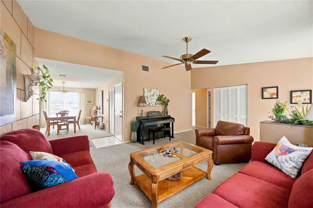 6904 22ND STREET W Bradenton, FL 34207