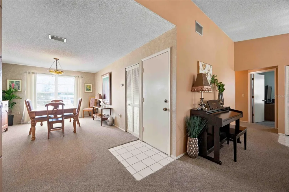 6904 22ND STREET W Bradenton, FL 34207