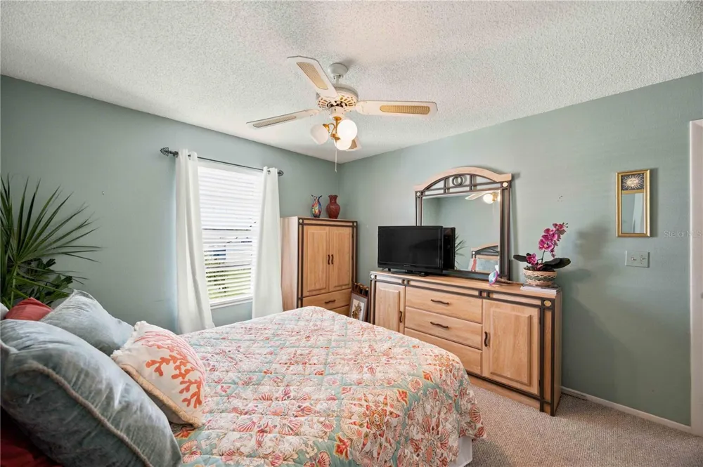 6904 22ND STREET W Bradenton, FL 34207