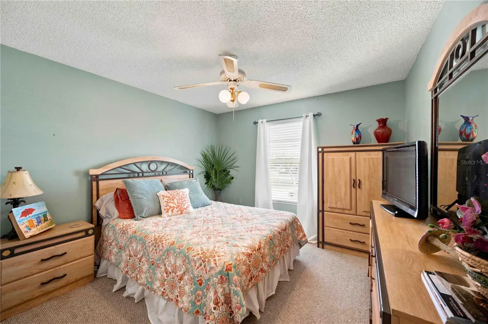 6904 22ND STREET W Bradenton, FL 34207