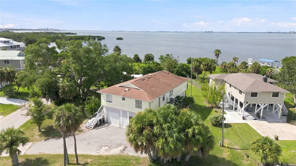 6904 22ND STREET W Bradenton, FL 34207