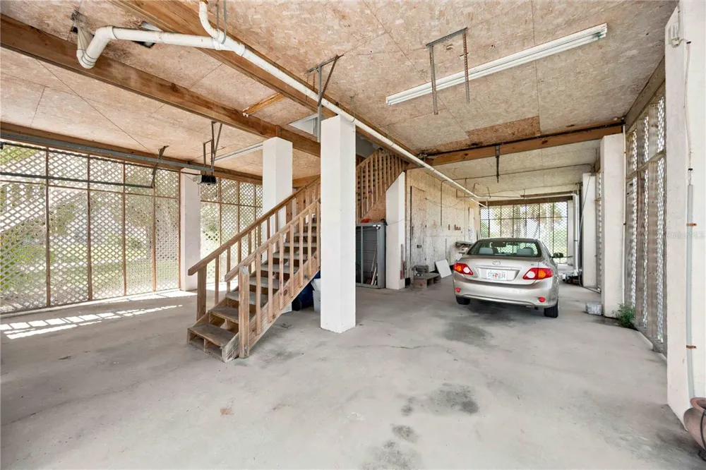 6904 22ND STREET W Bradenton, FL 34207
