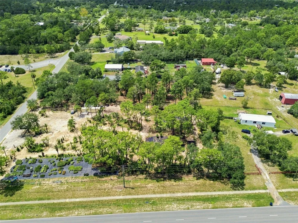 8279 SUNSHINE GROVE ROAD Brooksville, FL 34613